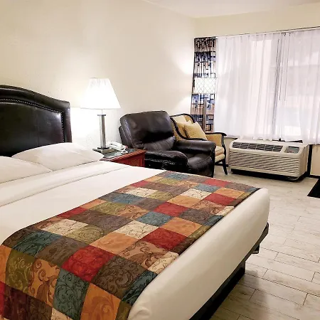 Simple Rewards Inn Hilton Head Island Exterior photo